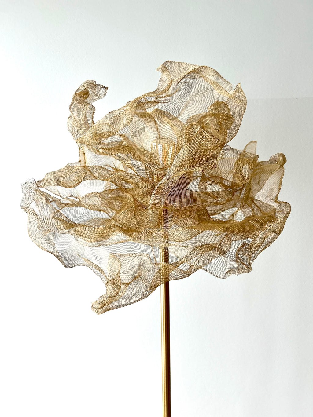 Design-Lampenschirm "Schwebender Schleier"